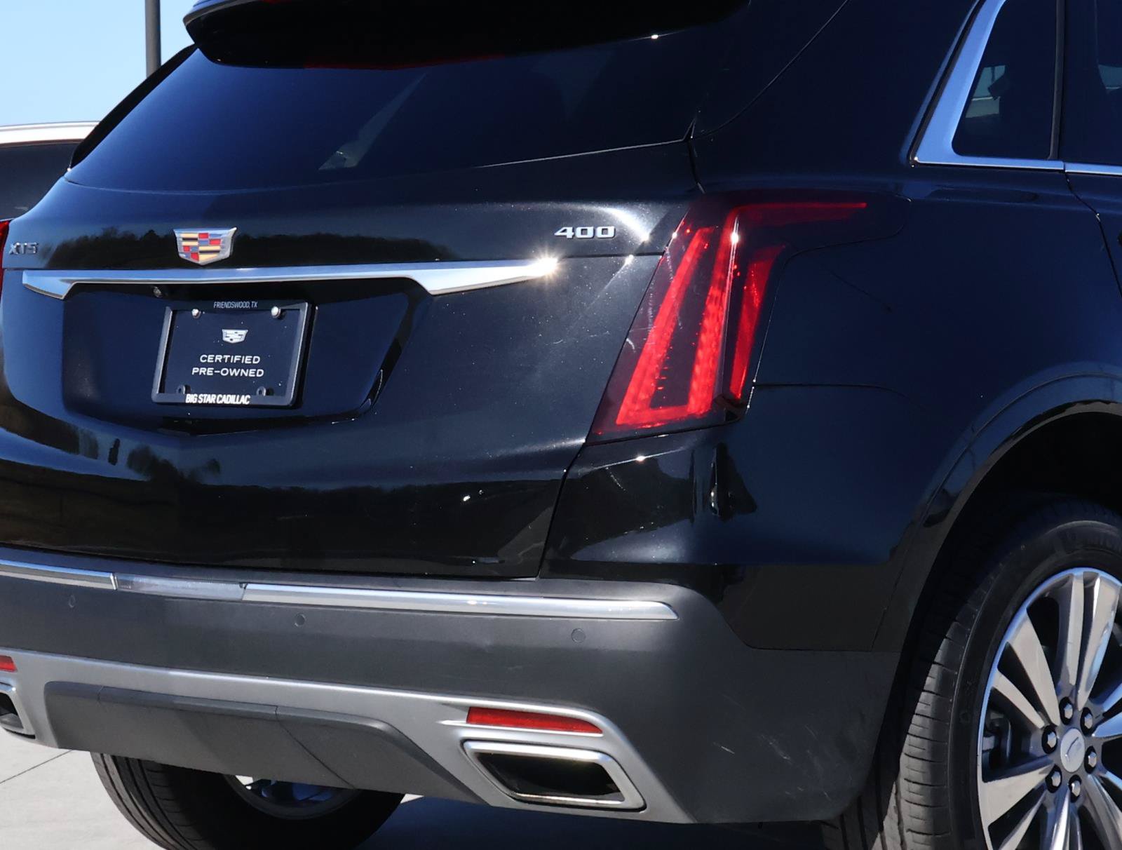 Certified 2025 Cadillac XT5 Premium Luxury FWD image 11
