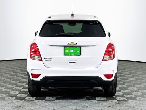 Used 2019 Chevrolet Trax LS w/ Tint and Cruise Package image 8