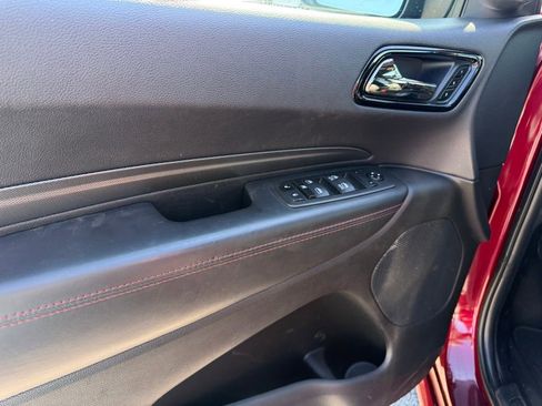 Used 2023 Dodge Durango GT image 10