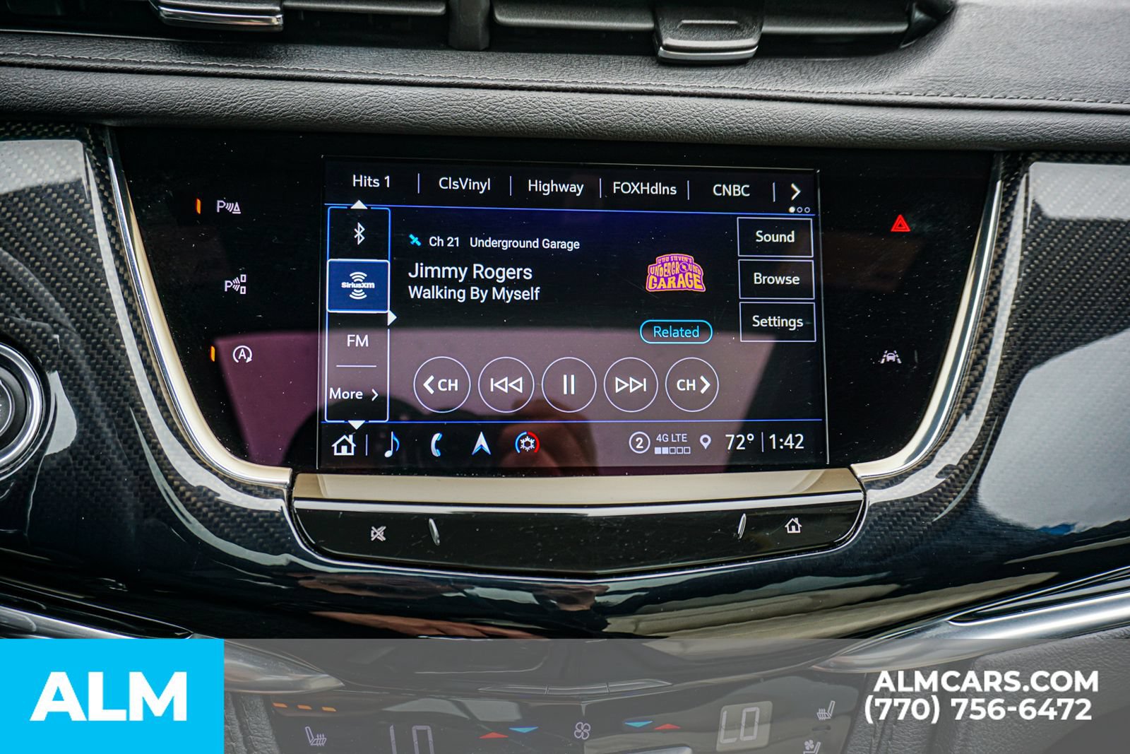 Used 2023 Cadillac XT6 Sport w/ Technology Package AWD/4WD image 43