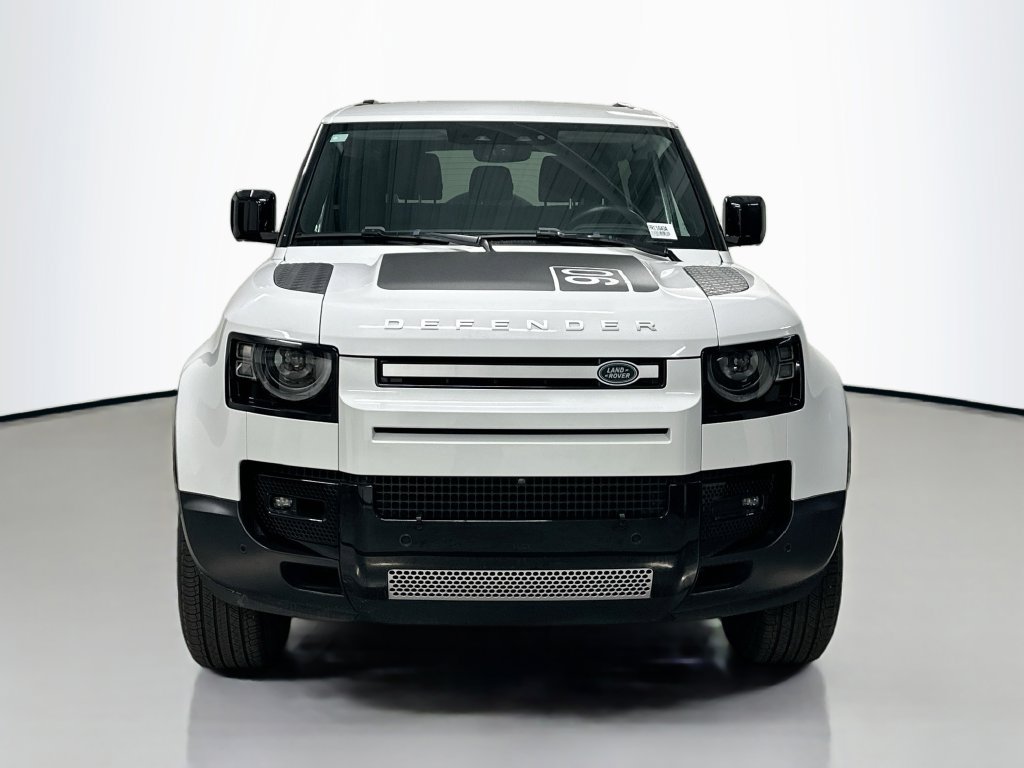 Used 2024 Land Rover Defender 90 S AWD/4WD image 6