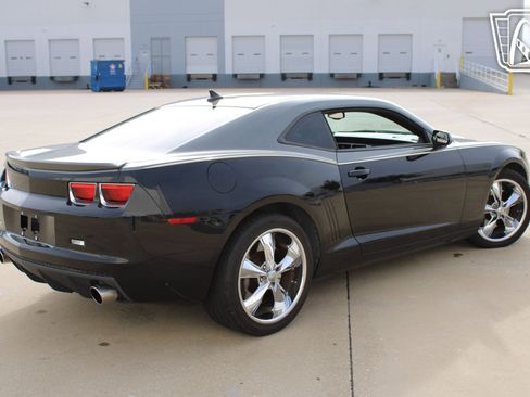 Used 2012 Chevrolet Camaro SS w/ Orange Stripe Package image 15