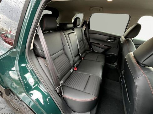 New 2026 Nissan Rogue SV AWD/4WD image 19