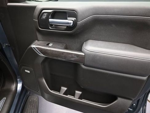 Used 2020 Chevrolet Silverado 1500 LTZ w/ LTZ Premium Package image 33