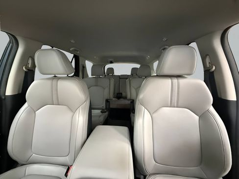 Used 2023 Honda Pilot EX-L image 15