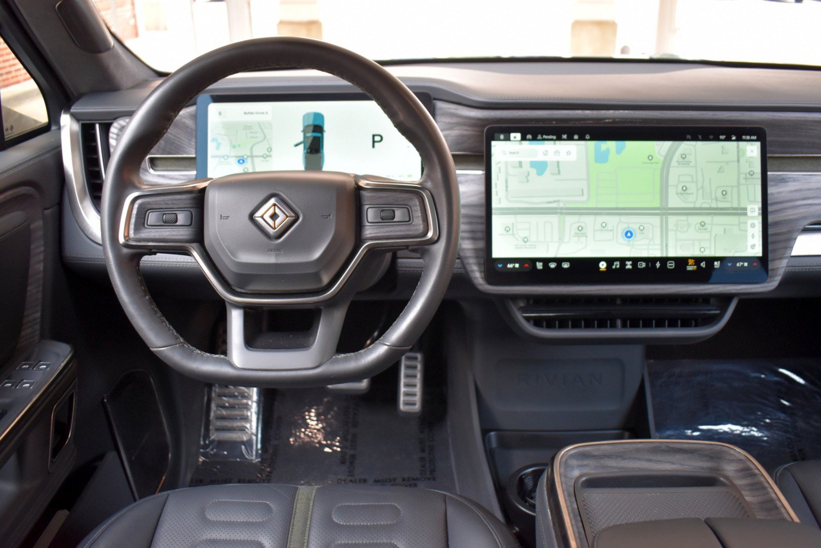Used 2022 Rivian R1T Launch Edition AWD/4WD image 9