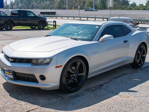 Used 2014 Chevrolet Camaro LT image 2