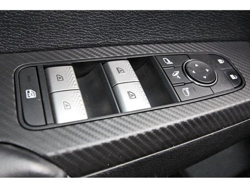 Used 2023 Mitsubishi Outlander SE FWD image 22
