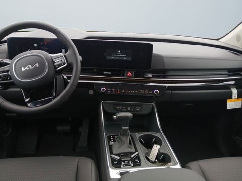 New 2026 Kia Carnival SX Prestige image 10