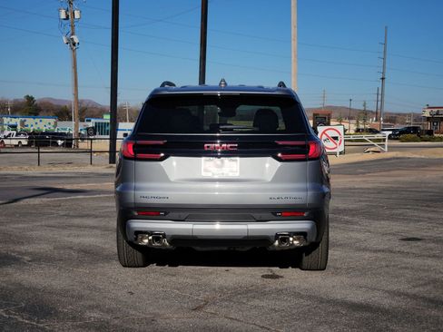 New 2026 GMC Acadia Elevation w/ Elevation Premium Package image 8