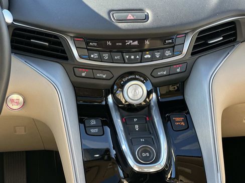 Certified 2025 Acura TLX w/ Technology Package image 24