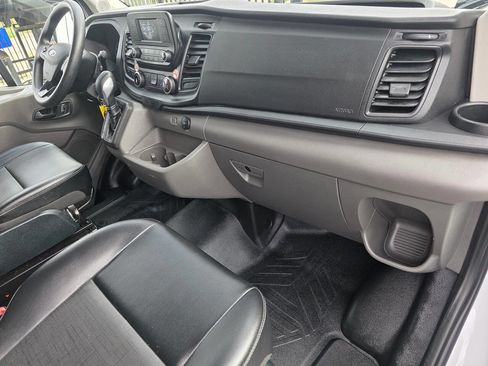 Used 2023 Ford Transit 250 148 High Roof Extended image 18