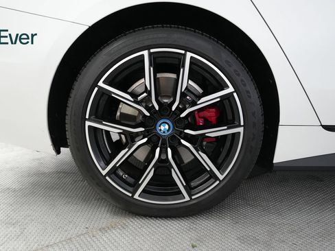 Used 2024 BMW i4 M50 AWD/4WD image 22