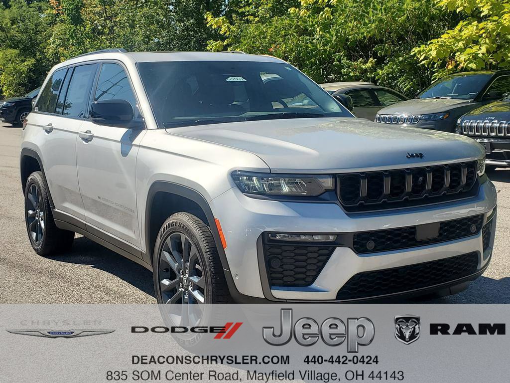 New 2026 Jeep Grand Cherokee Limited AWD/4WD image 1