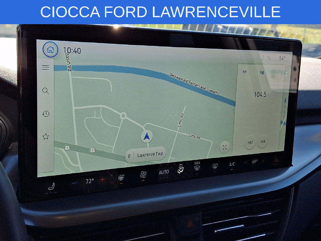 Used 2023 Ford Escape Active w/ Tech Pack #1 AWD/4WD image 3