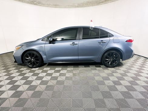Used 2024 Toyota Corolla SE FWD image 6