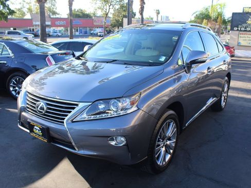 Used 2013 Lexus RX 350 FWD w/ Navigation Pkg image 4