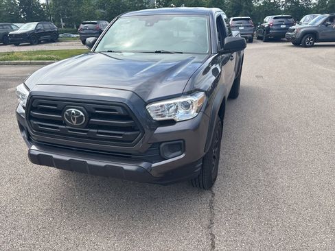 Used 2019 Toyota Tacoma SR w/ SX Package RWD image 15