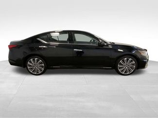 New 2025 Nissan Altima 2.5 SL video 2