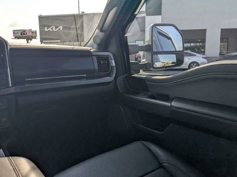 Used 2025 Ford F350 Lariat w/ Black Appearance Package AWD/4WD image 16
