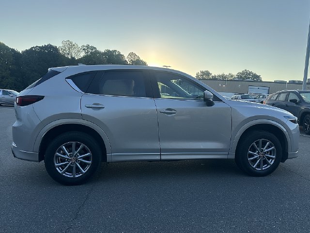 Used 2025 MAZDA CX-5 AWD 2.5 S w/ Preferred Package image 10