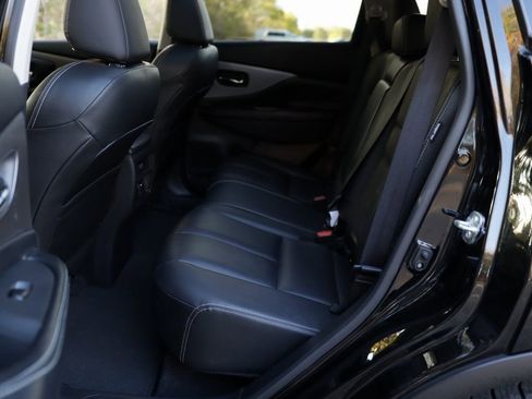 Used 2024 Nissan Murano SV image 27