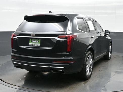 Used 2023 Cadillac XT6 Premium Luxury FWD image 7