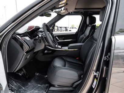 New 2026 Land Rover Range Rover Sport Dynamic SE
