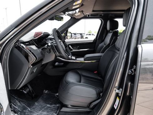 New 2026 Land Rover Range Rover Sport Dynamic SE AWD/4WD image 4