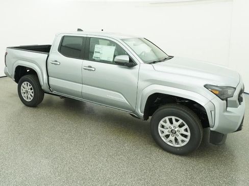 New 2026 Toyota Tacoma SR5 image 34