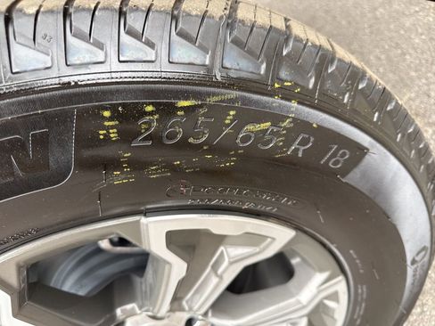 Used 2026 GMC Sierra 1500 SLT image 38