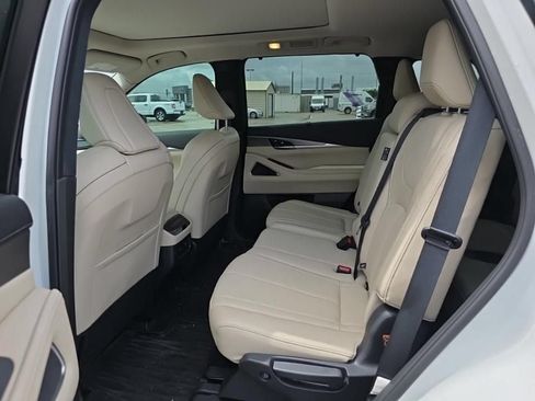 Used 2023 INFINITI QX60 Luxe w/ Vision Package FWD image 14