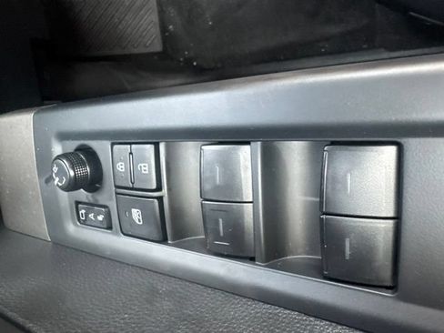 Used 2026 Toyota Tundra Platinum AWD/4WD image 14