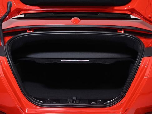 Certified 2025 Ferrari Roma Convertible image 31