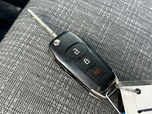 Used 2023 Ford F150 XLT w/ XTR Package image 32