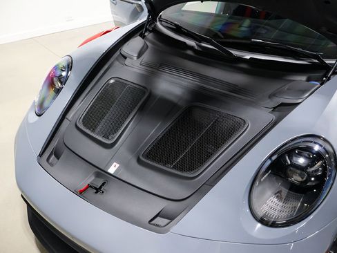 Used 2025 Porsche 911 GT3 RS w/ Weissach Package RWD image 47