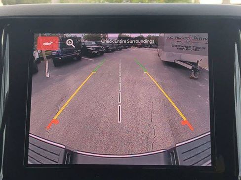 Certified 2025 RAM 2500 Tradesman w/ Chrome Appearance Group AWD/4WD image 22