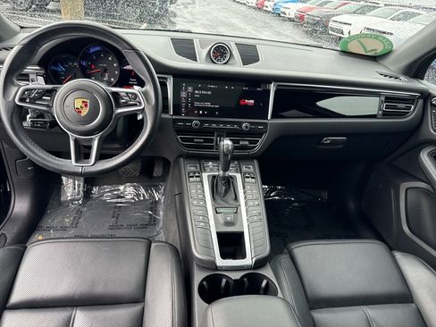 Used 2021 Porsche Macan AWD/4WD image 13
