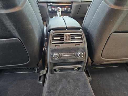 Used 2015 BMW 740Li image 27