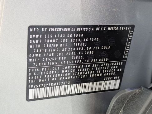 Used 2024 Volkswagen Taos SE image 30