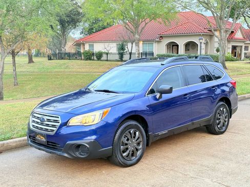 Used 2015 Subaru Outback 2.5i image 2