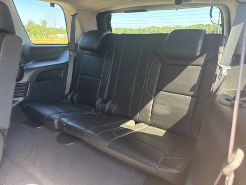 Used 2020 Chevrolet Tahoe LT image 13