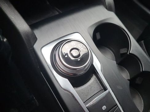 Certified 2024 Ford Escape Platinum image 23