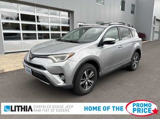 Used 2016 Toyota RAV4 XLE AWD/4WD video 1