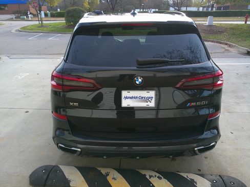 Used 2020 BMW X5 M50i w/ Executive Package image 13