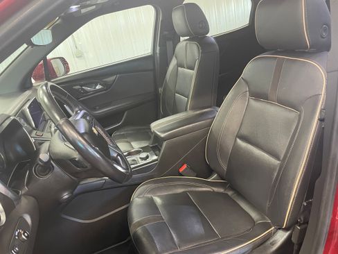 Used 2019 Chevrolet Blazer Premier w/ Sun and Wheels Package AWD/4WD image 13