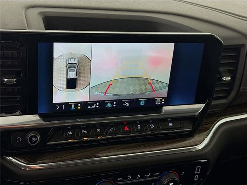 Used 2023 Chevrolet Silverado 1500 RST image 7