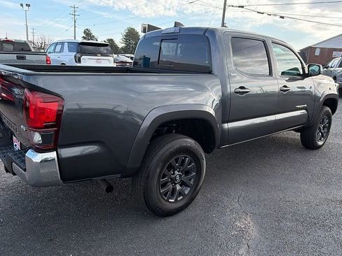 Used 2021 Toyota Tacoma SR5 image 5