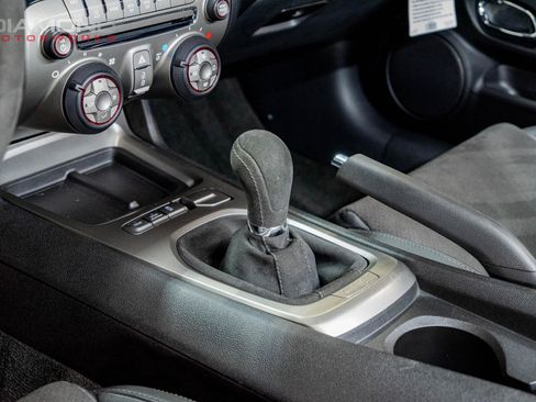 Used 2015 Chevrolet Camaro Z/28 RWD image 19