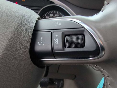 Used 2015 Audi Q7 3.0T Premium w/ Technology Package image 26